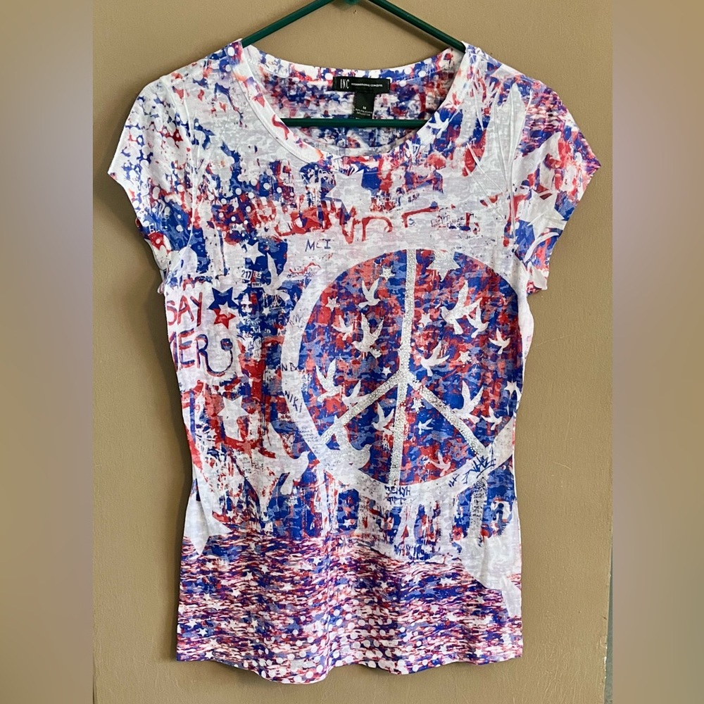 Hostess Pick 🥳 International Concepts Peace Graphic Tee in Red, White & Blue